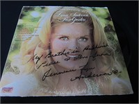 LYNN ANDERSON SIGNED ALBUM COVER COA