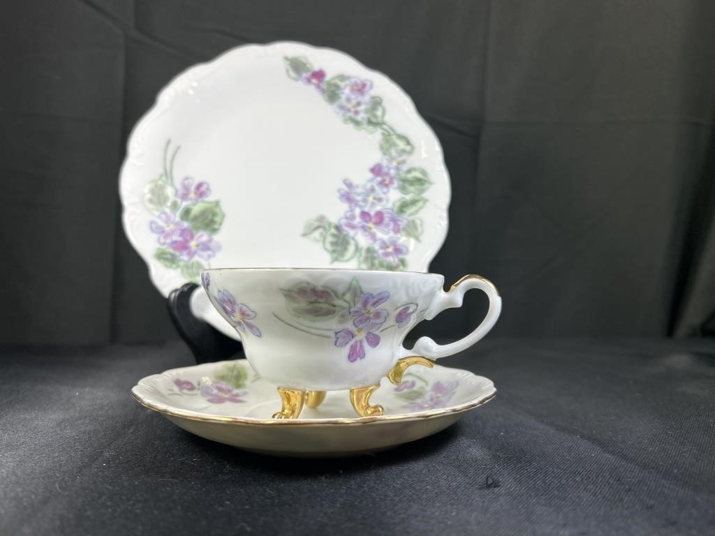 "Purple Flower" Clawfoot Tea Cup