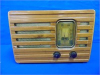 Antique R C A Victor Top Tube Radio