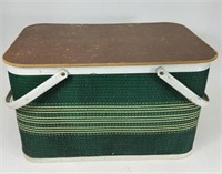 Redmon vintage picnic basket