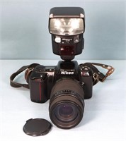 Nikon N6006 AF 35mm Camera