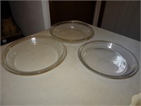 Pie Plates & Serving Dishes