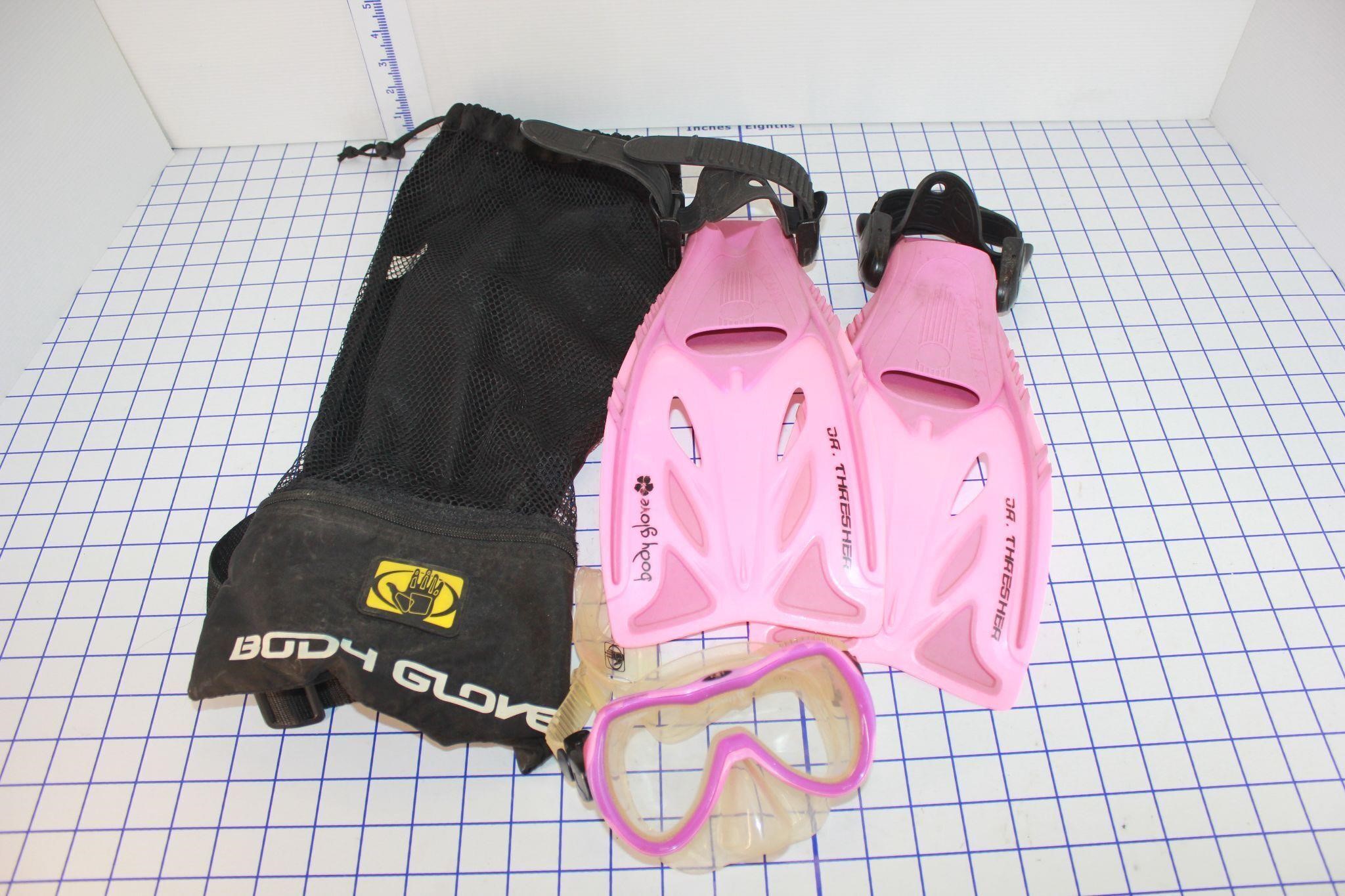 BODYGLOVE SWIMFINS & GOGGLES W/ BAG- YOUTH L/XL