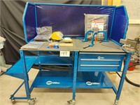 Miller welding work table with accessories