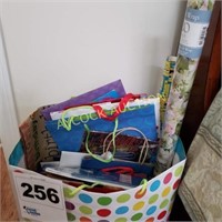 Gift bags, tissue paper & wrapping paper