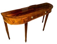 Hekman Carnegie Hill Place Sofa / Hall Table