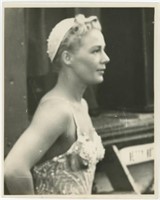 8x10 Rare photo of Betty Hutton