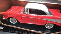 1957 Chevrolet Bel Air Red with White Top 1/24