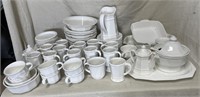 70 Piece Pfaltzgraff Dish Set