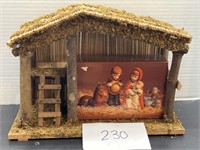 Vintage nativity decor;