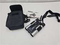 Bushnell Binoculors w/Case