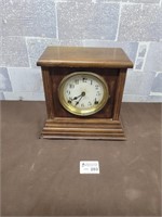 Vintage mantel clock