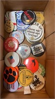 PINBACK BUTTONS