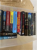 12 JOHN GRISHAM & DAVID BALDACCI BOOKS