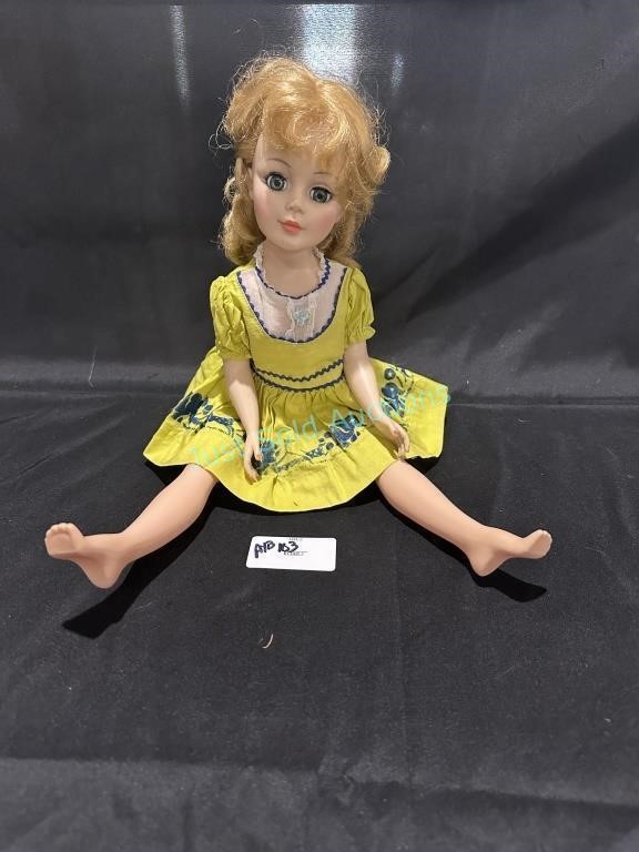 Online Vintage Doll Auction