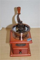 SMALL COFFEE GRINDER