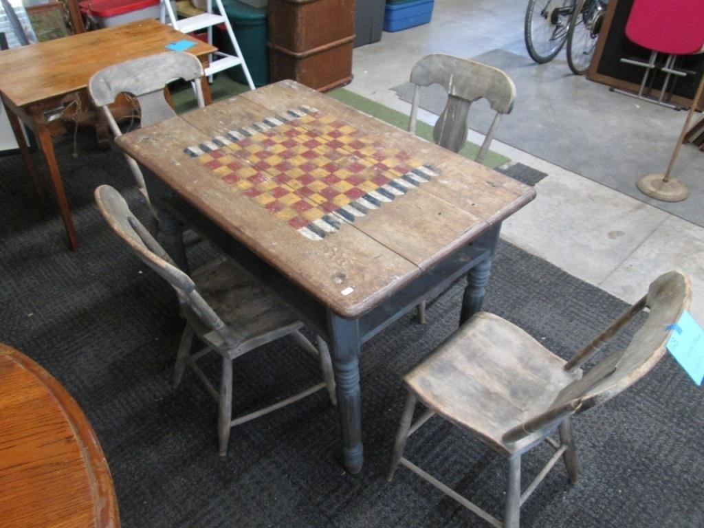 Great Old Game Table w/4 Chairs. 40”x26”