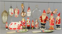 GROUPING OF CHRISTMAS ORNAMENTS