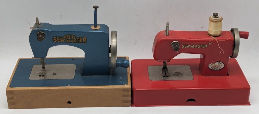 (L) Kay-am-ee sew master kids sewing machines