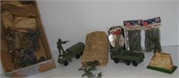 Very large group of army plastic soldiers and