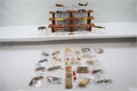 LOT OF APPROX. 30 VINTAGE HEDDON FISHING LURES: