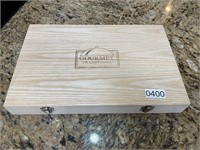 Gourmet knife set with box