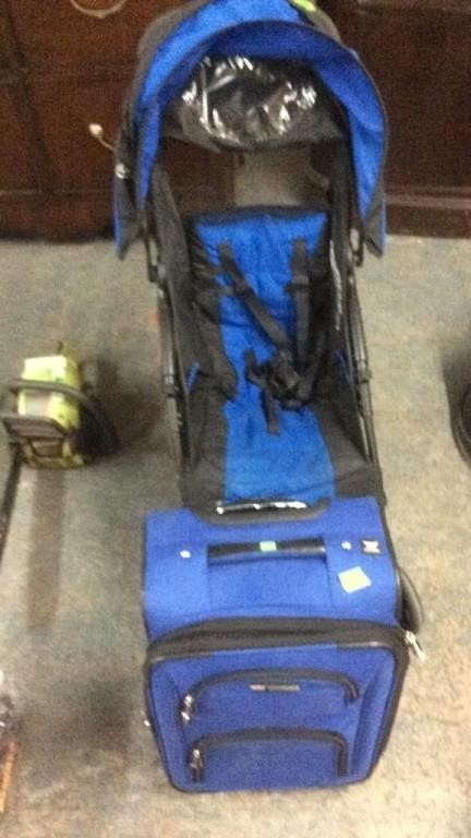 CHILD STROLLER & SUITCASE