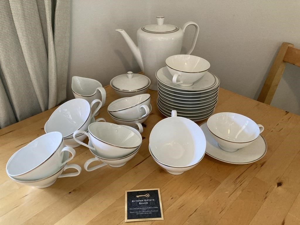 Rosenthal Germany Tea Set, Cups & Saucers