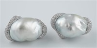 18k White gold baroque pearl & diamond earrings.