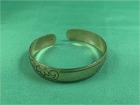 Chased Gold Filled Child's Bangle