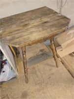 Table en bois à solidifier