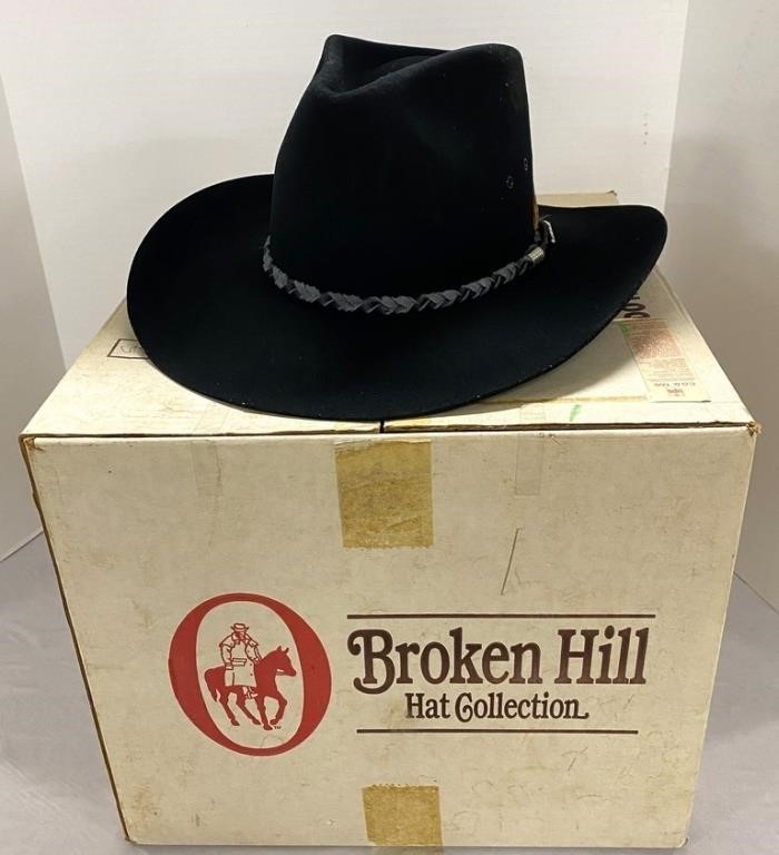 Outback Broken Hill  Cowboy hat