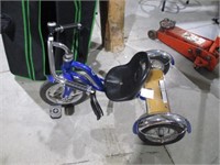 12" schwinn blue roadster tricycle .
