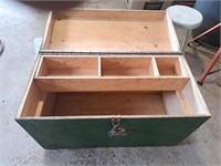 Tool box 32 x 15 x 19"H