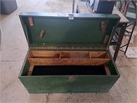 Carpenters tool box32 x 13 x 16"H
