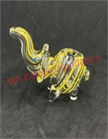 Glass pipe black and yellow striped elephant