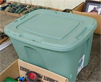 GREEN STORAGE TOTE WITH LID
