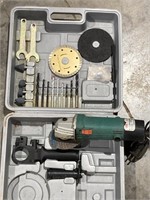 SMALL ANGLE GRINDER WITH ACCESSORIES