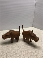 Solid wood wild boars