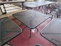 48" X 48" OUTDOOR TABLE