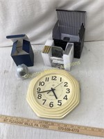 Assorted Clocks