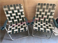 (2) Folding lawn chairs (dusty)