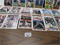 1993 Topps    Baseball Cards  Jay Bell