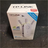 New in Box TP-Link WiFi Range Extender