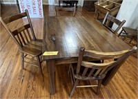 AMISH HAND MADE TABLE (4) CHAIRS