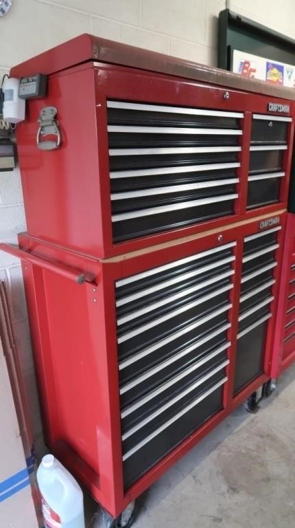 24-drawer 2 pc Craftsman Tool Chest on Wheels