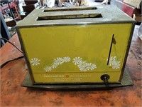 Vintage Toastmaster Toaster