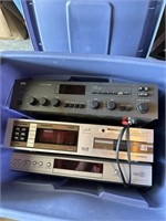 3-Stereo/DVD Players in Tote