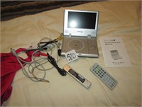 7" IBN -I 731 PORTABLE DVD PLAYER W/ MONITOR