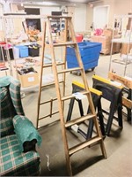 5ft wooden ladder